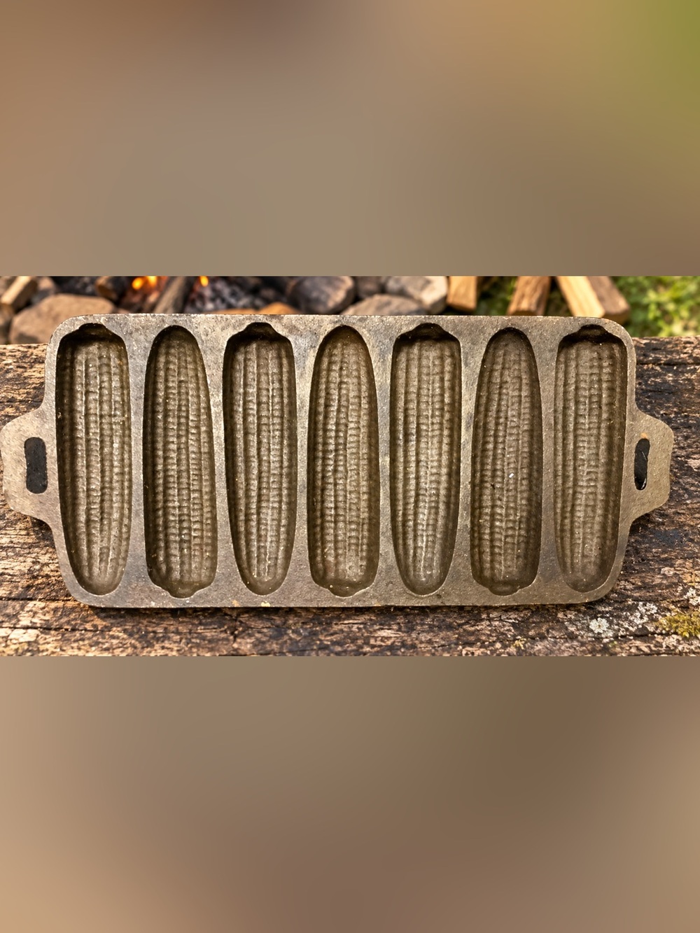Cast Iron Cornbread Pan | (7) Corn-Shaped Molds